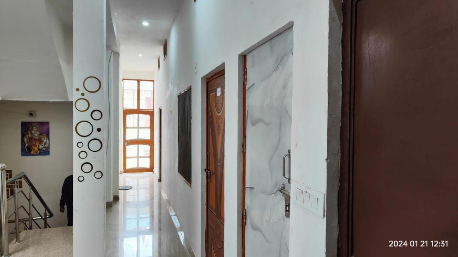 Apartamento Gopal Sadan-2 Vrindāvan Exterior foto