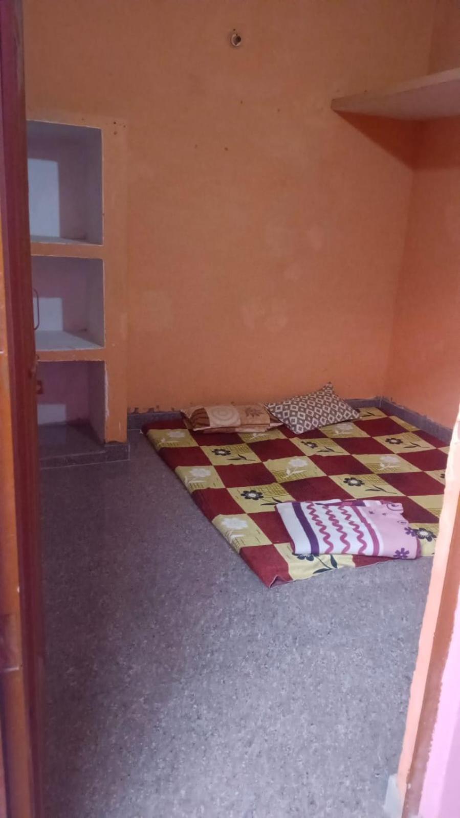 Apartamento Gopal Sadan-2 Vrindāvan Exterior foto